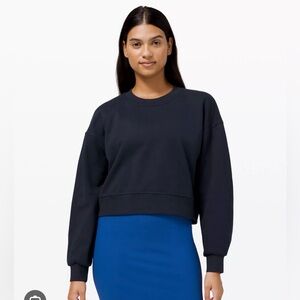 Lululemon  oversized cropped sweatshirt